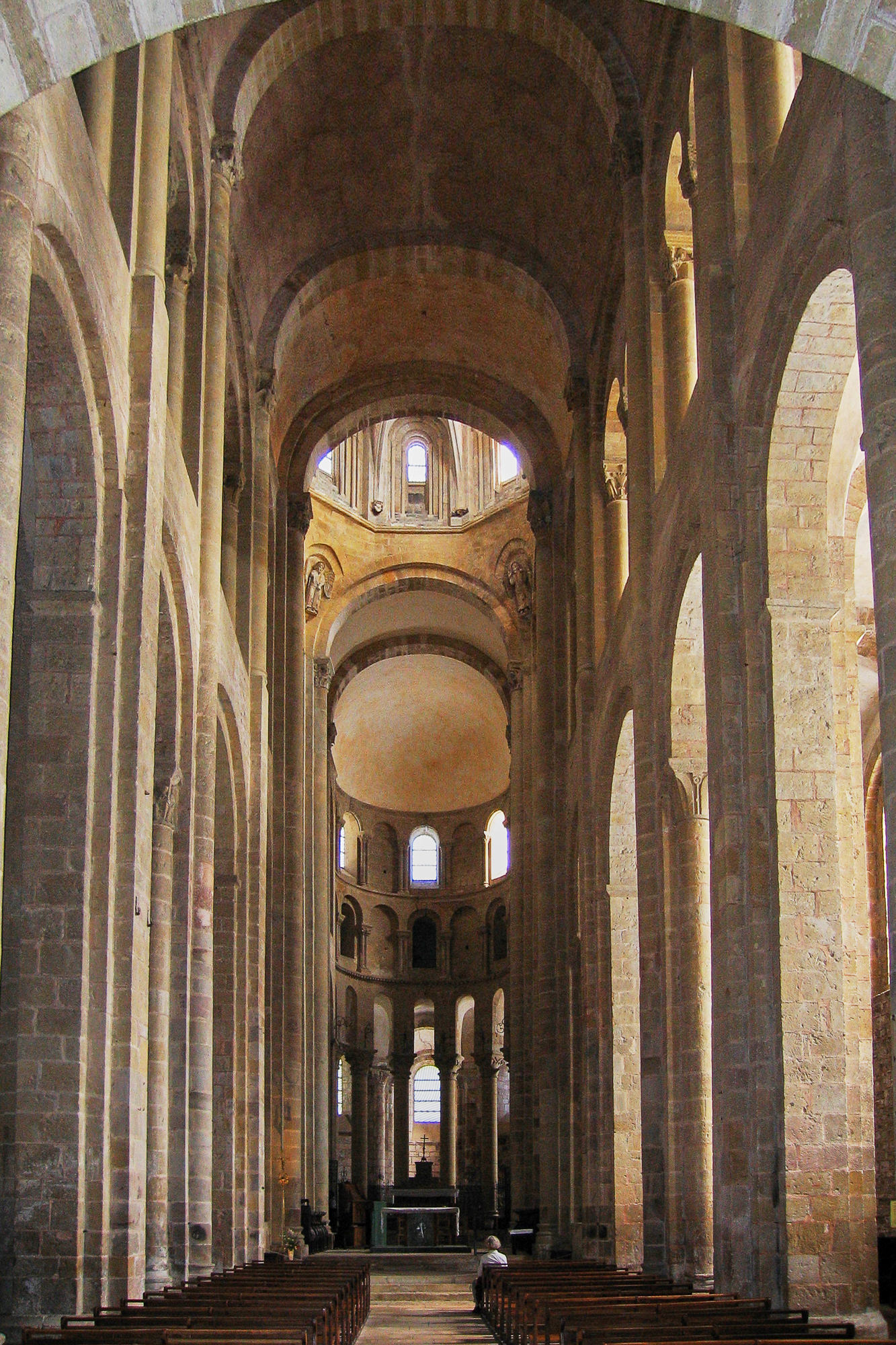 Day 6: From Espeyrac to Conques, Romanesque monastery church of Sainte-Foy